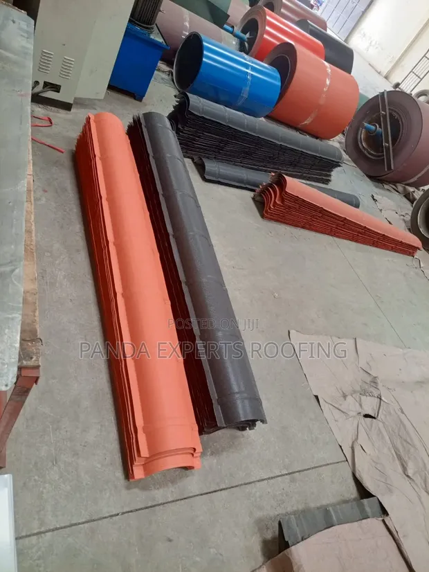 Ridge Cap 2m ya Chuma cha Galvanised - 1