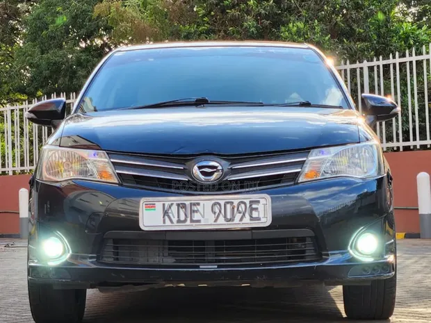 Toyota Axio 2014 Nyeusi - 1