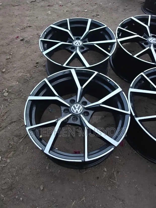 Volkswagen Tiguan/Passat 19-inch Rims - 1