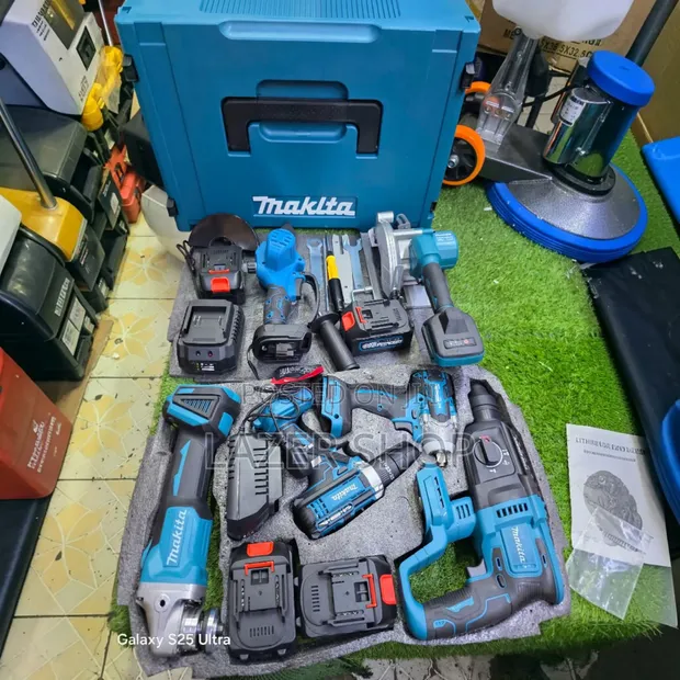 6-in-1 Makita 198V Cordless Combo Tool Set - 1