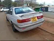 Toyota Corolla Premio 2000 White - 2