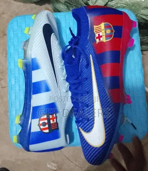 Nike Air Zoom Viatu vya Mpira wa Miguu Barcelona