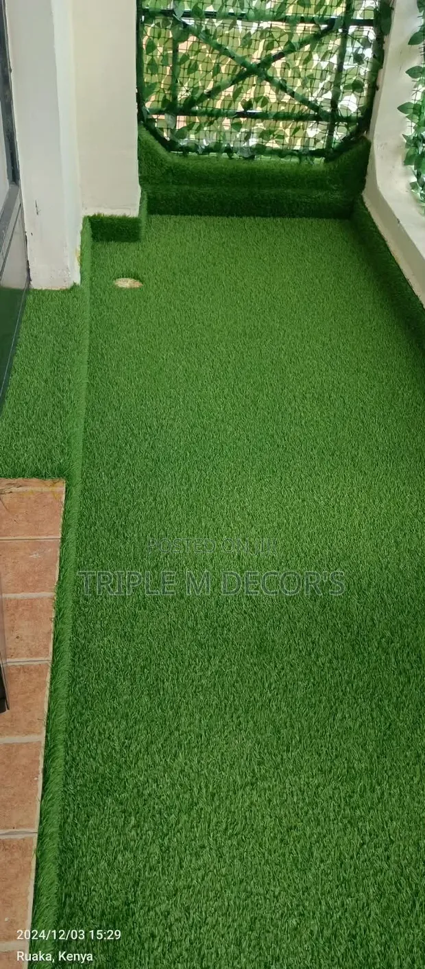 Heavy Duty 30mm Artificial Turf Mat for Balcony - 1