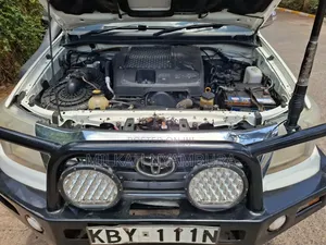Toyota Hilux Double Cabin 2015