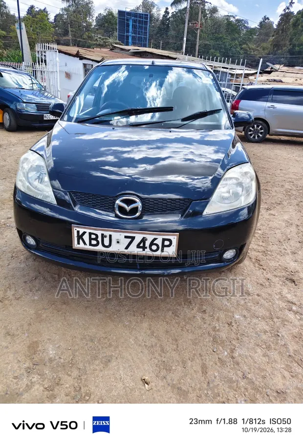 Mazda Demio 2006 Black - 1