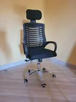 Kiti cha Ofisi chenye Headrest na Swivel - 1
