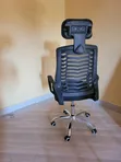 Kiti cha Ofisi chenye Headrest na Swivel - 2