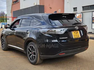 Toyota Harrier 2017 Nyeusi