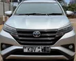Toyota Rush 2018 Silver - 4