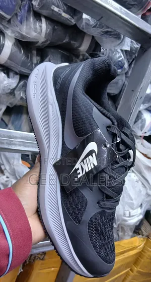 Nike Airzoom Running & Gym Shoes