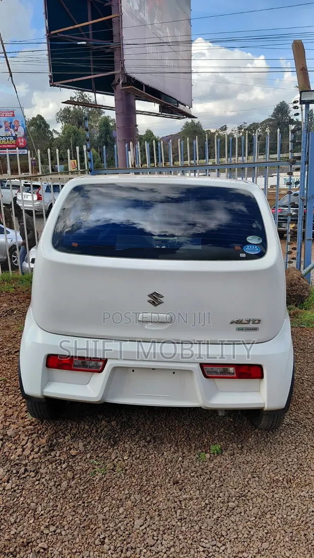 Suzuki Alto 660cc FWD 2020 Nyeupe - 1