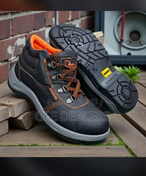 Rocklander Steel Toe Safety Boots
