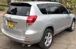 Toyota Vanguard 2011 Silver - 2