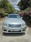 Toyota Crown 2012 Silver - 1