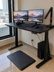 Electric Adjustable Desk - 1.4m - 4