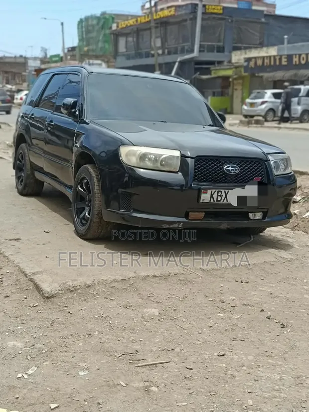 Subaru Forester 2008 Nyeusi - 1