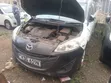 Mazda Premacy 1.9 Exclusive 2011 Nyeupe - 4