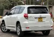 Toyota Vanguard 2012 Nyeupe - 2