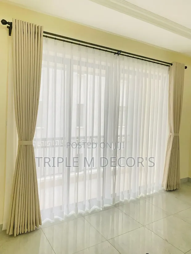 Luxury Living Room Window Curtain Collection - 1