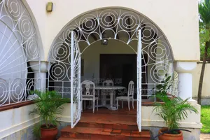 Malindi Nyumba ya Likizo Ufukweni - Vyumba 3 vya Kulala vya En-suite