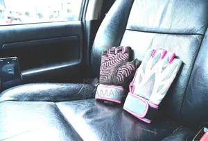 Gym Gloves, Fitness T-shirts, Shorts & Knee Braces