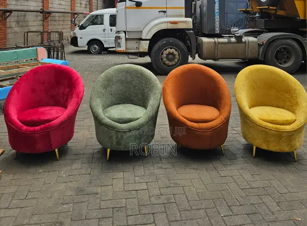 Premium Modern Velvet Accent Chairs - 1