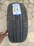 Roadking 245/40R21 Tyre - 3