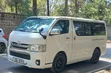 Toyota HiAce 2015 Nyeupe - 2
