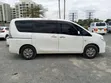 Nissan Serena 2012 Rangi ya L Pearl - 4