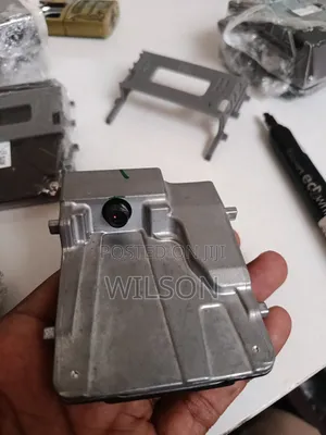 Toyota Land Cruiser LC300 2022-2024 Front Windscreen Camera