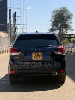 Subaru Forester 2019 Nyeusi