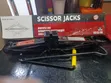 Heavy Duty 2-Tonne Scissors Jack - 1