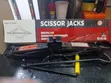 Heavy Duty 2-Tonne Scissors Jack - 2