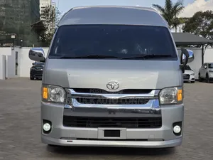 Toyota TownAce Commuter VIP 2019