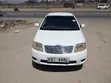 Toyota Corolla 2005 Nyeupe - 2