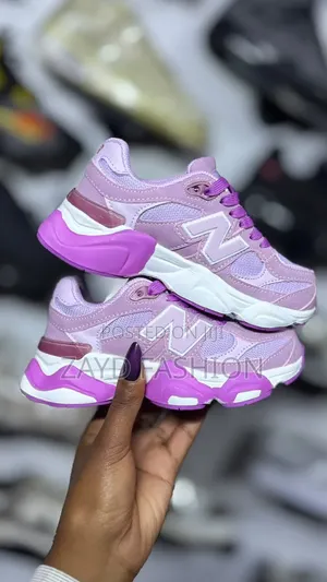 New Balance 9060 Pink Kids Sneakers
