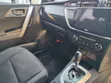 Toyota Auris 2013 Nyeupe - 2