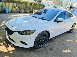 Mazda Atenza 2015 Nyeupe