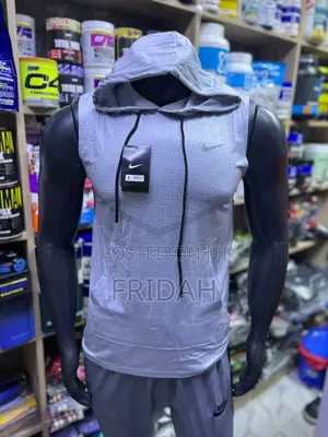 Men's Sleeveless Hoodie - Lee