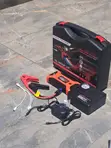 Portable Car Jump Starter na Air Pump - 1