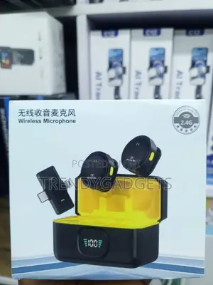 Q9 Compact Dual Clip Wireless Microphone with Type-C Charging Case