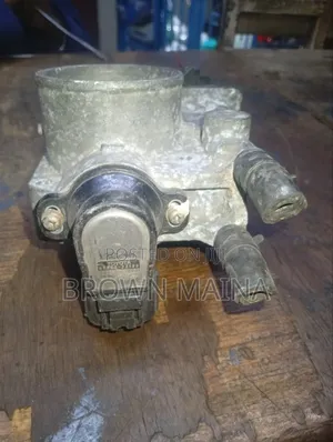Original Ex-Japan Toyota Crown Throttle Body