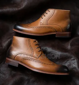Viatu vya Clarks vya Ngozi Rangi ya Tan kwa Wanaume