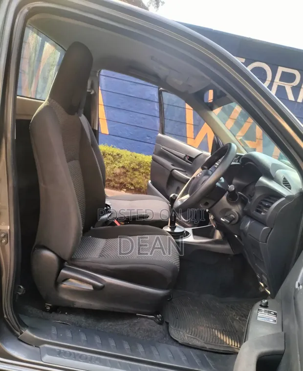 Toyota Hilux Single Cab 2019 - 1