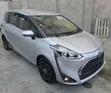 Toyota Sienta 1.5 FWD Minivan 2019 Silver - 1