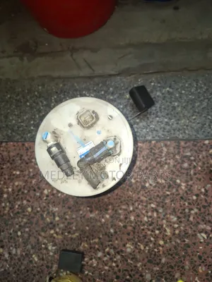Honda Vezel Fuel Pump - Sehemu Halisi Iliyotumika