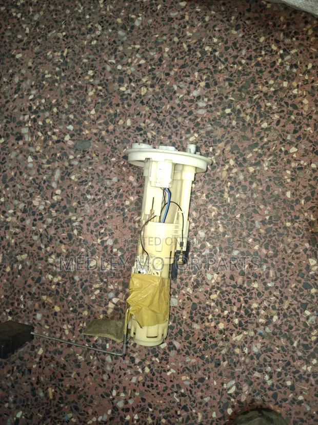 Toyota Rush Fuel Pump - 1