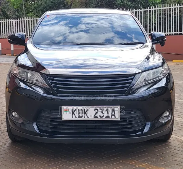 Toyota Harrier 2017 Nyeusi - 1