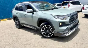 Toyota RAV4 Adventure 2019