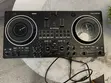 Pioneer DJ DDJ-REV1 2-Deck Serato DJ Controller Nyeusi - 1